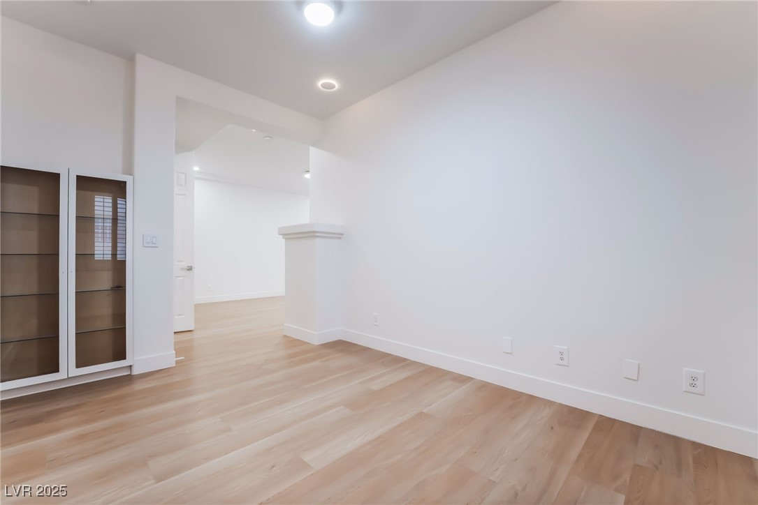 3057 Sunrise Heights Drive, Henderson, Nevada image 19