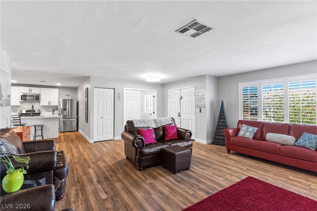 3047 Downing Place