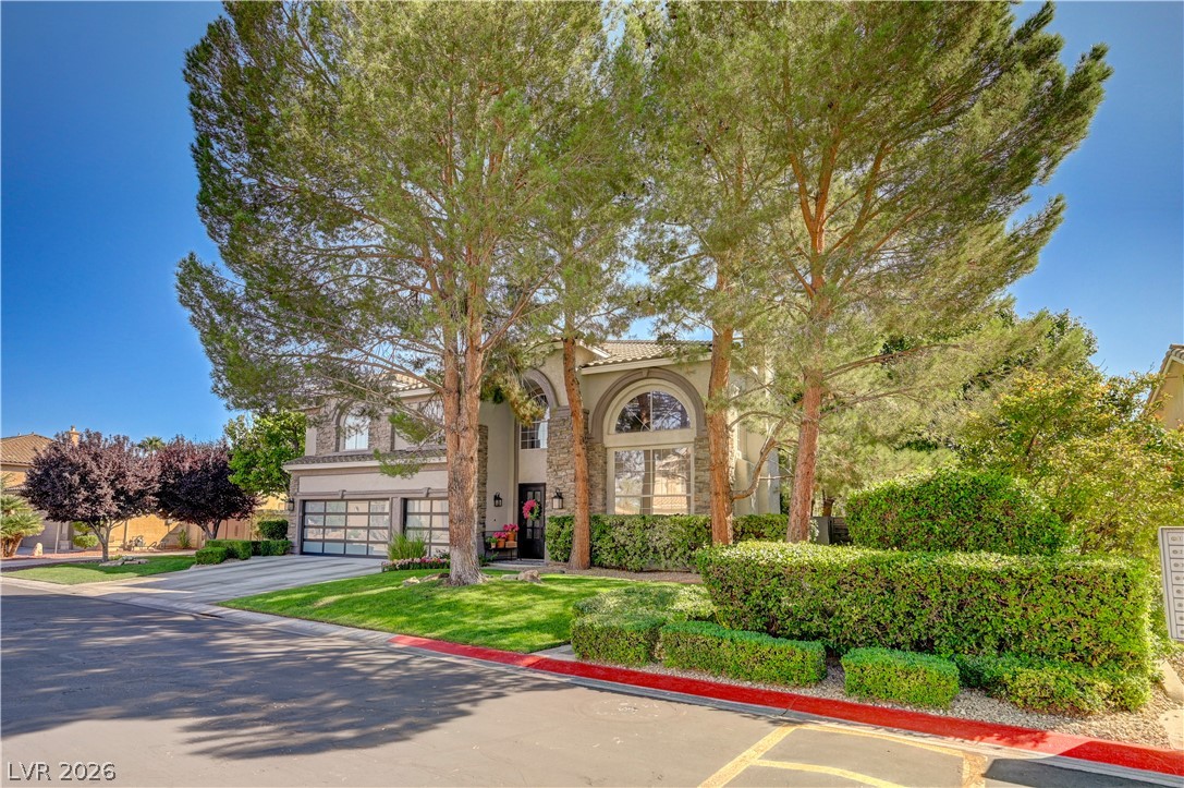 1513 Waterford Falls Avenue