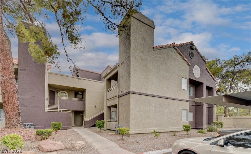 5074 S Rainbow Boulevard 206