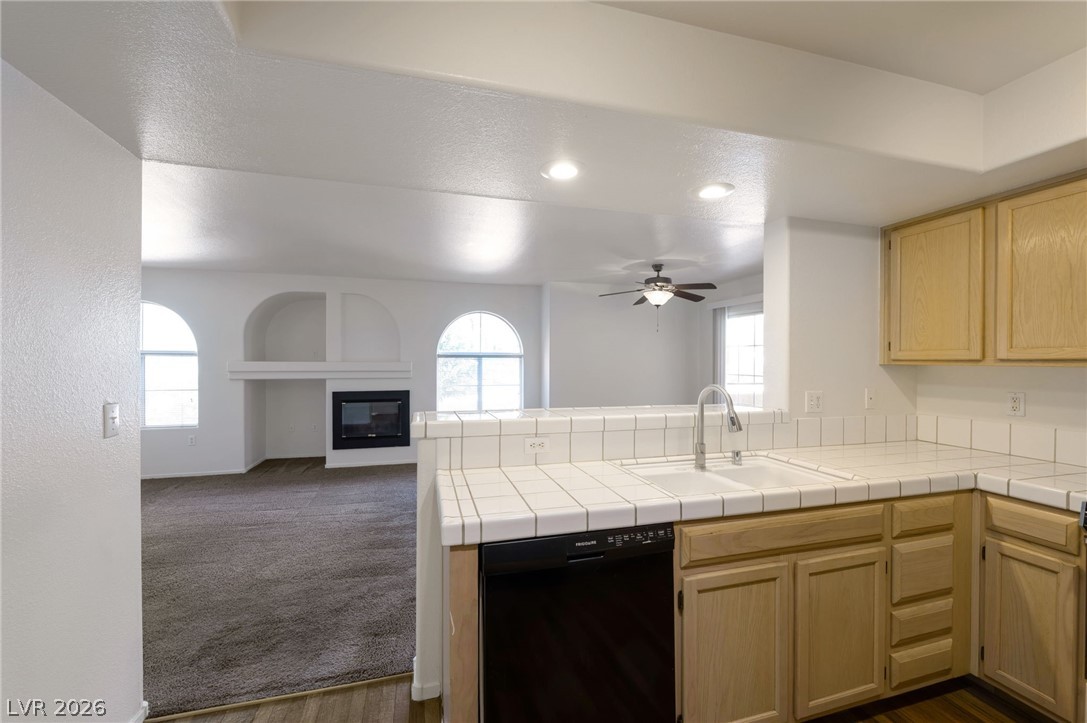 7950 W Flamingo Road 1019