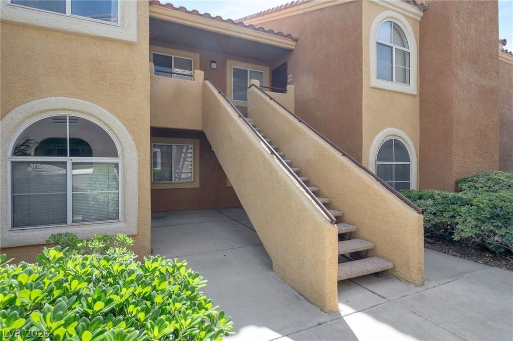 Photo of 7950 W Flamingo Road #1019, Las Vegas, NV 89147 (MLS # 2776550)