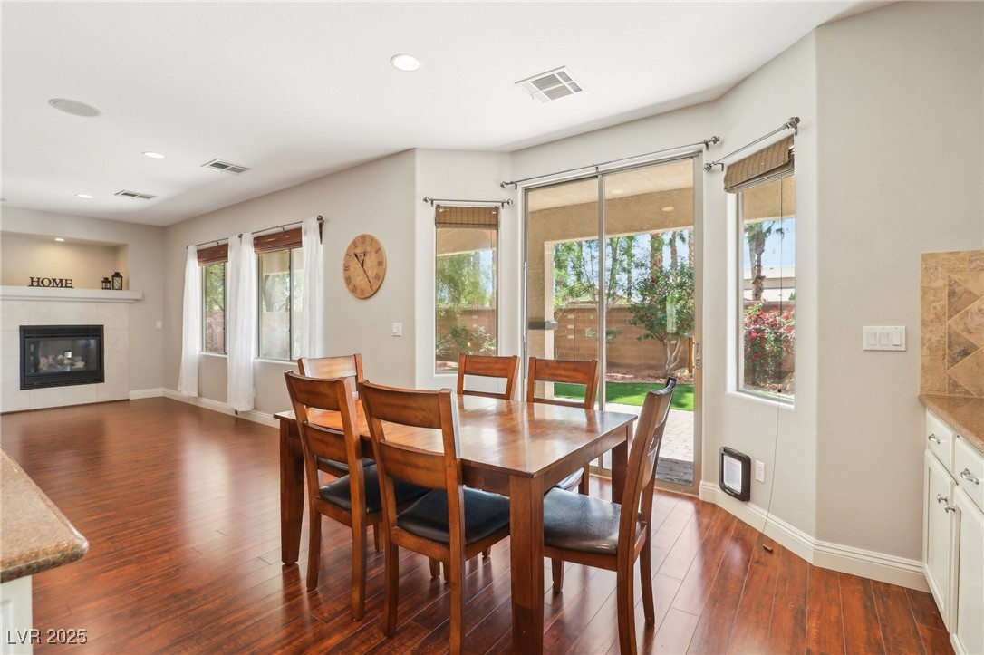 4213 Bridesmaid Falls Avenue, North Las Vegas, Nevada image 17