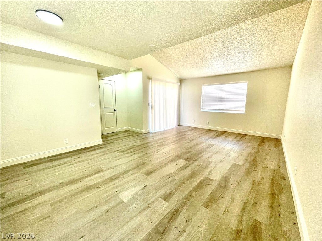 5187 Greene Lane