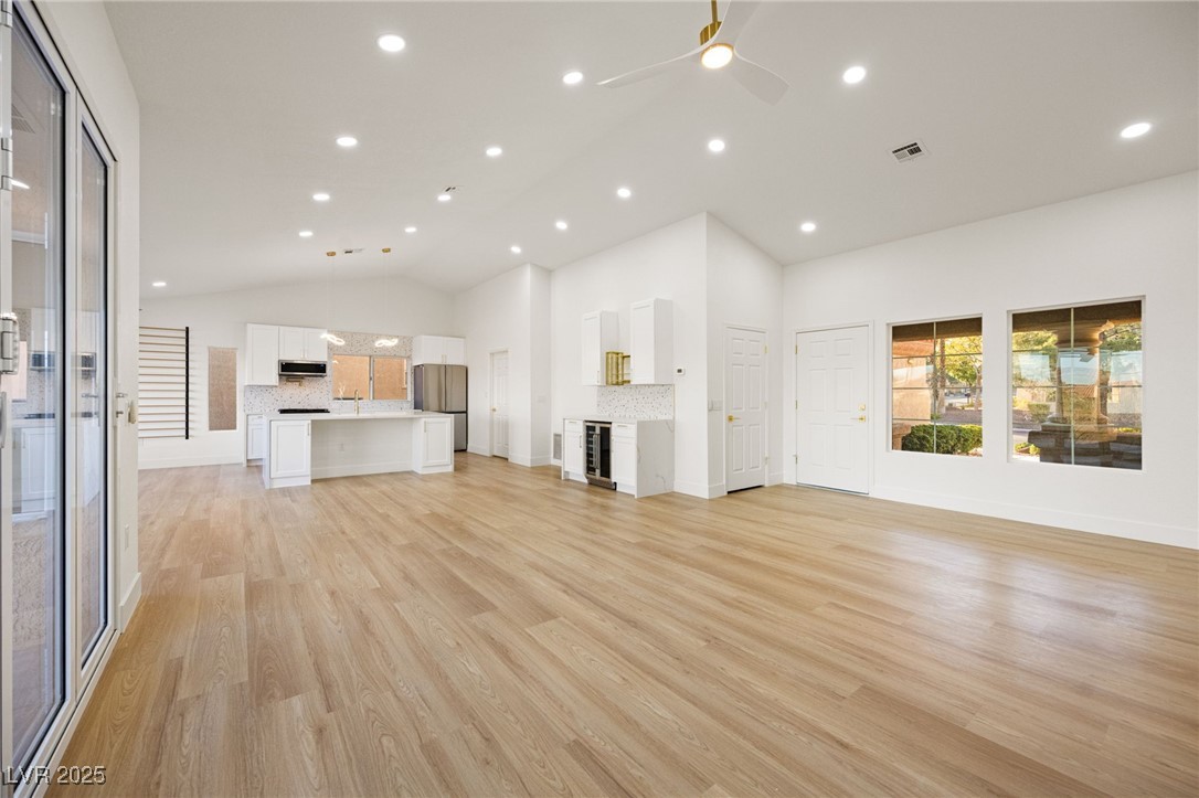 2808 Crown Ridge Drive