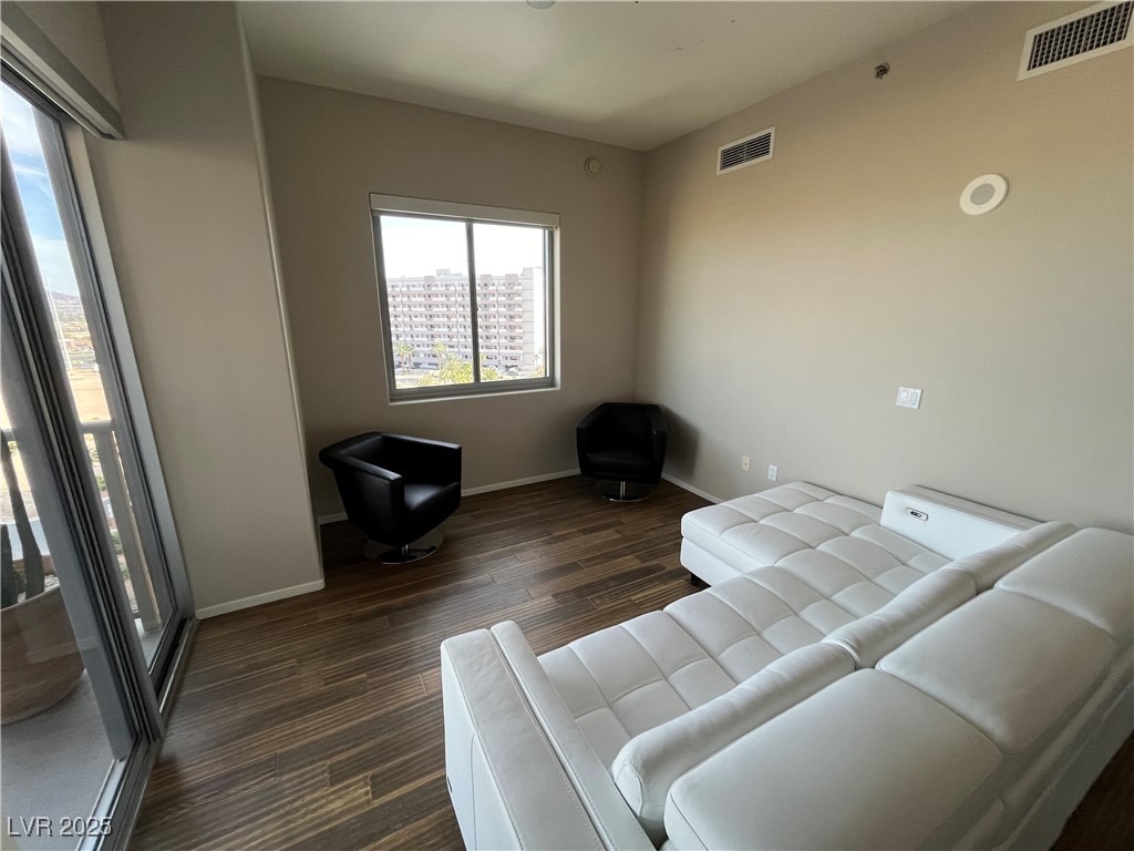 8255 Las Vegas Boulevard 711