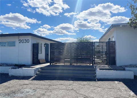 Condo For Rent - 2030 Sunrise Avenue #2<br/> Clark County, Las Vegas, NV 89101