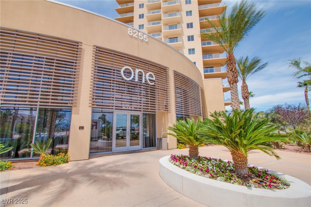 8255 Las Vegas Boulevard 1702