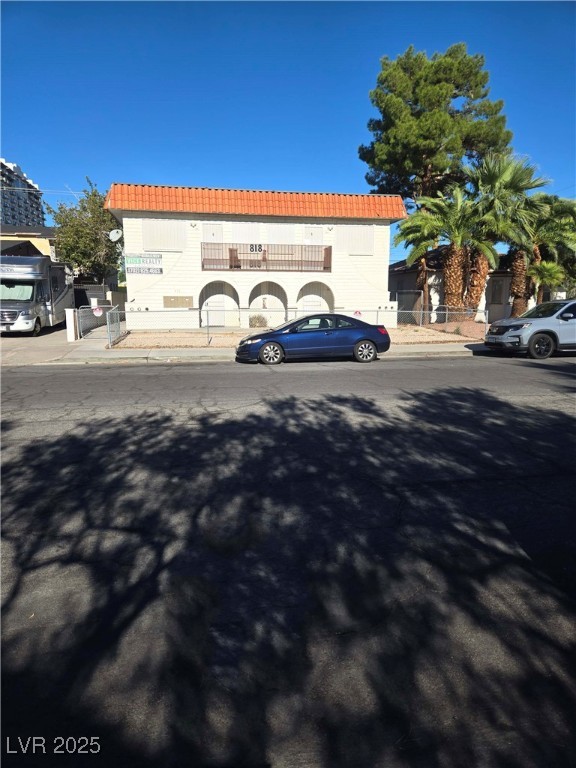 818 S 7th Street 8