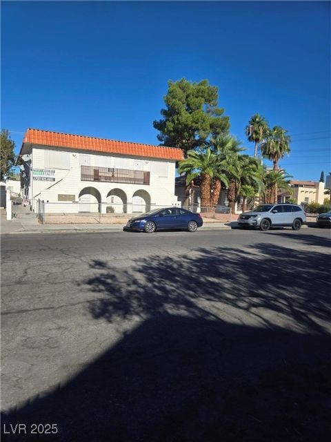 818 S 7th Street 8 Las Vegas NV 89101
