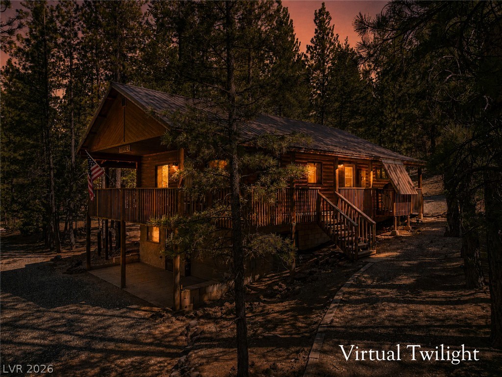 201 W Mammoth View Drive
