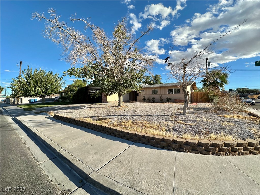 Properties 1 4413 Buckeye Avenue