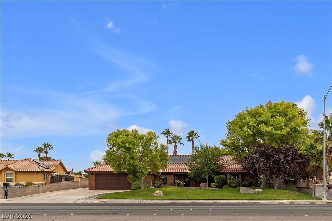 5321 N Durango Drive