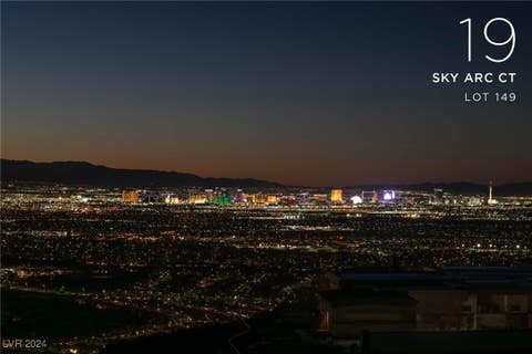 Photo of 19 Sky Arc Court, Henderson, NV 89012 (MLS # 2614995)