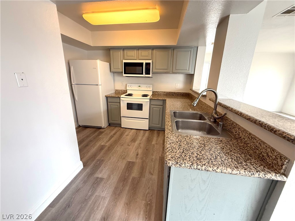 6800 E LAKE MEAD Boulevard 1077