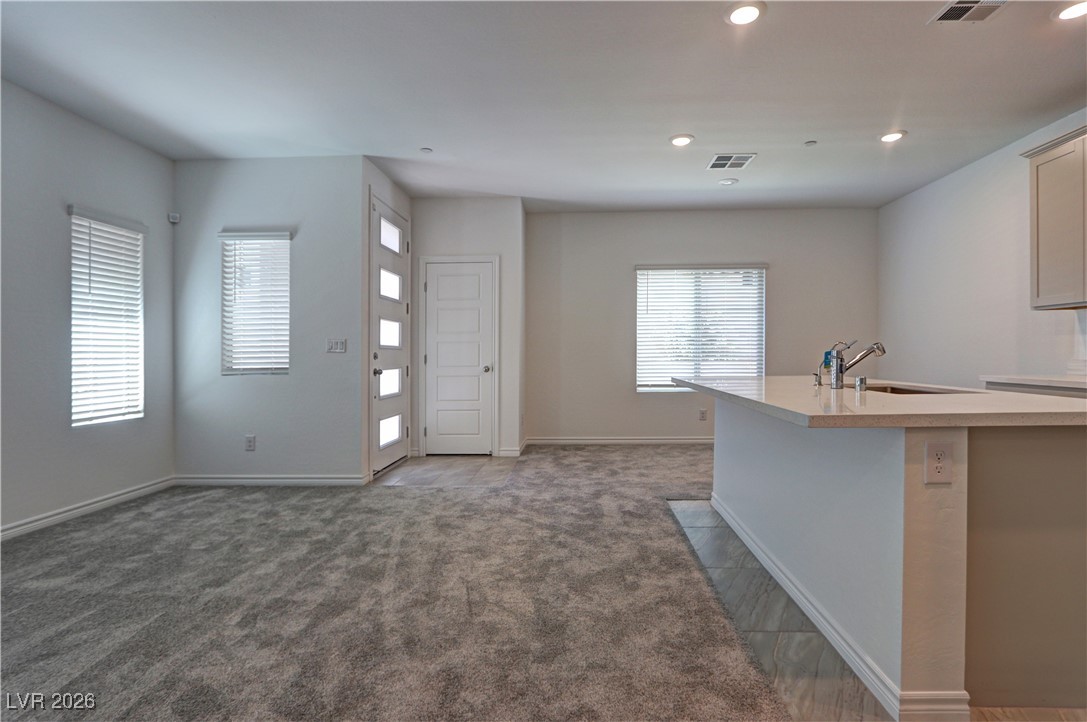 600 N Carriage Hill Dr 1107