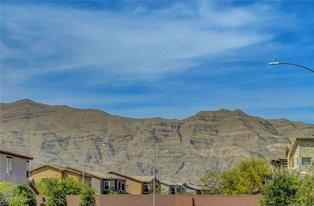 6830 Compass Street, North Las Vegas, Nevada image 2
