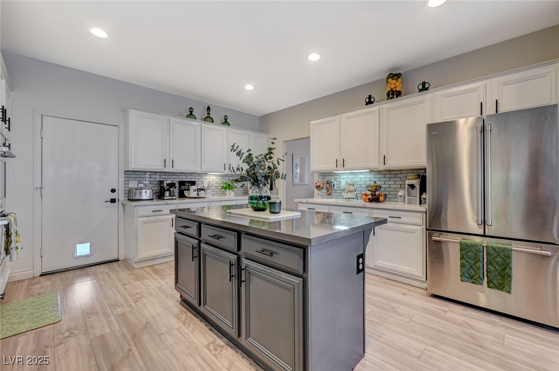 1494 Neyland Drive, Henderson, Nevada image 23