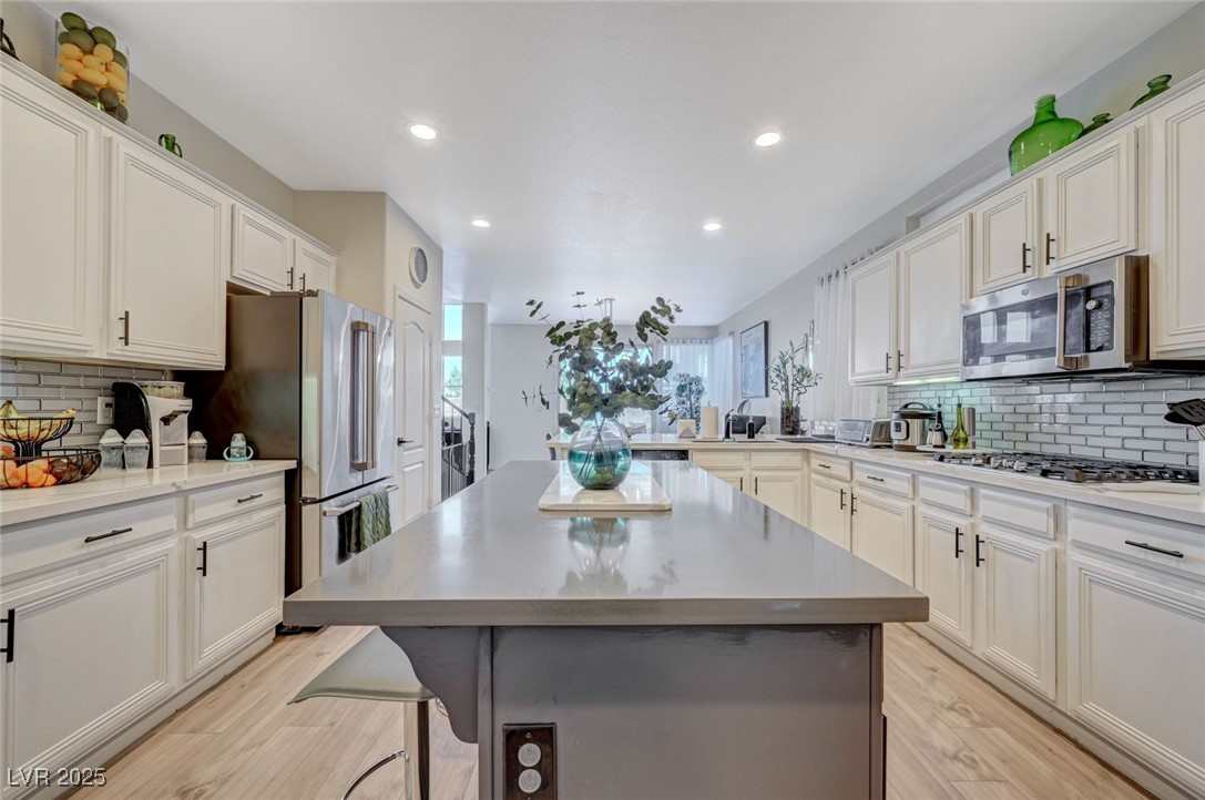 1494 Neyland Drive, Henderson, Nevada image 27