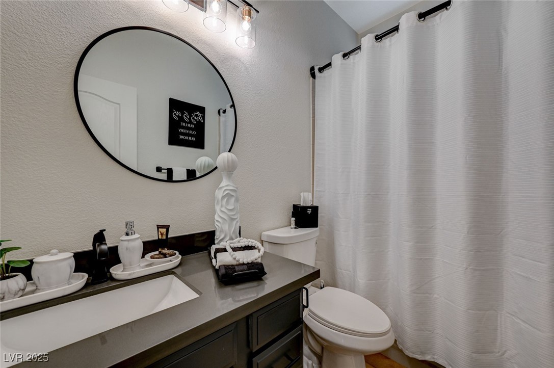 1494 Neyland Drive, Henderson, Nevada image 13
