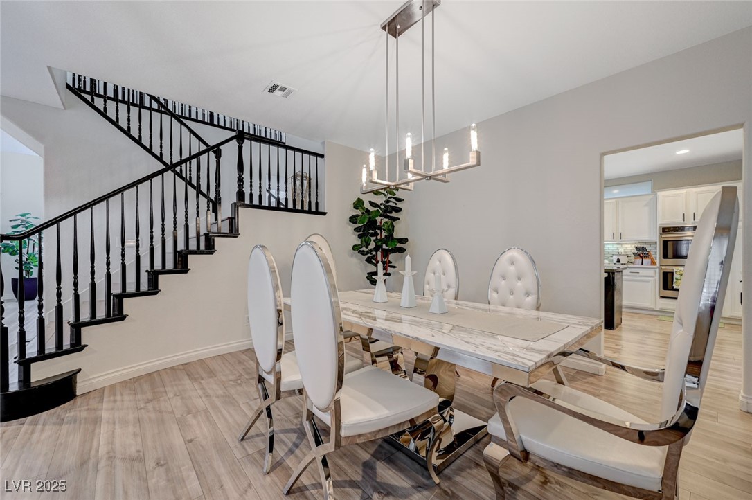 1494 Neyland Drive, Henderson, Nevada image 10