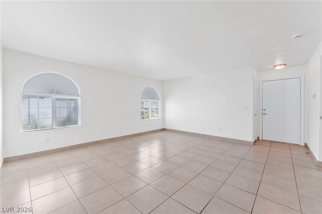 9325 W Desert Inn Road 177