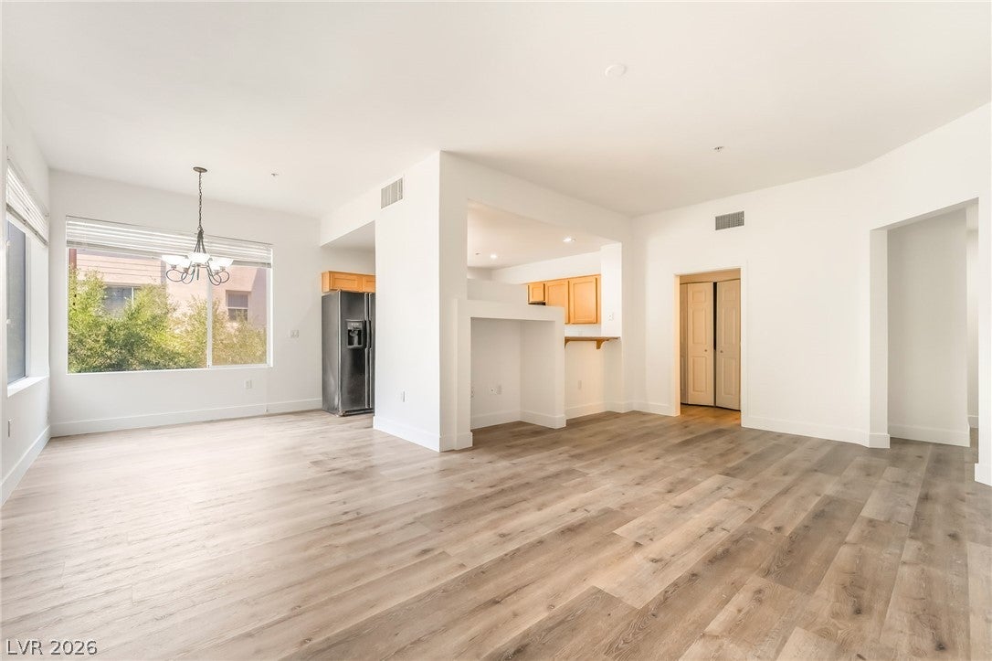 59 E Agate Avenue 303