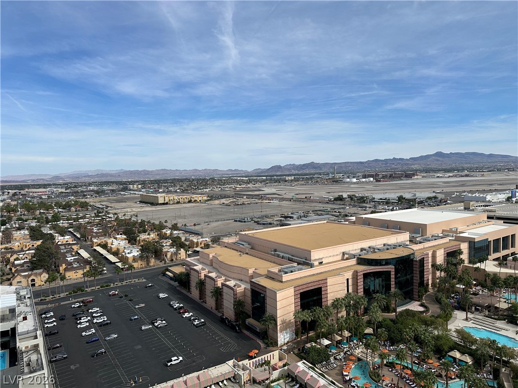 145 E Harmon Avenue 2108