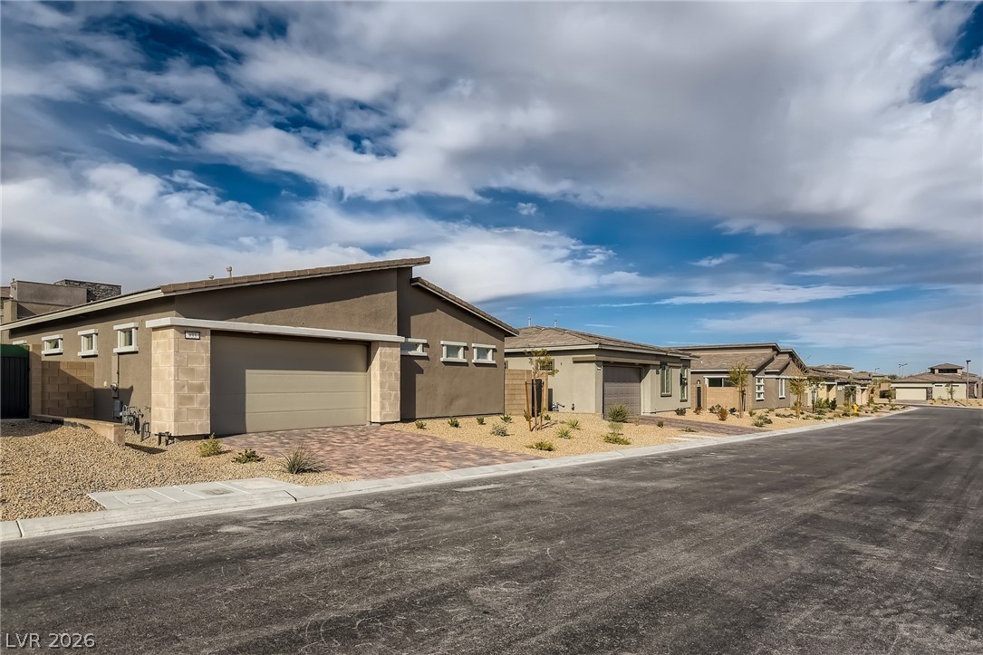 933 Mayfield Manor Lane