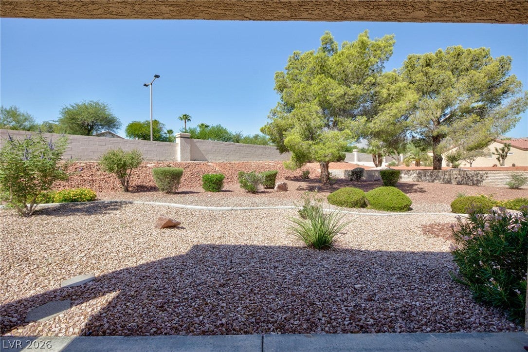 2401 E Dove Valley Court