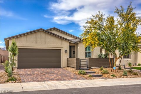 2114 Thelen Avenue North Las Vegas NV 89086