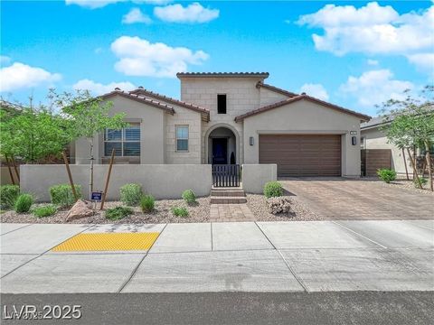 253 Robledo Street Las Vegas NV 89138