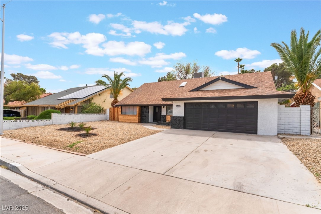 Properties 3 3409 El Cortez Avenue