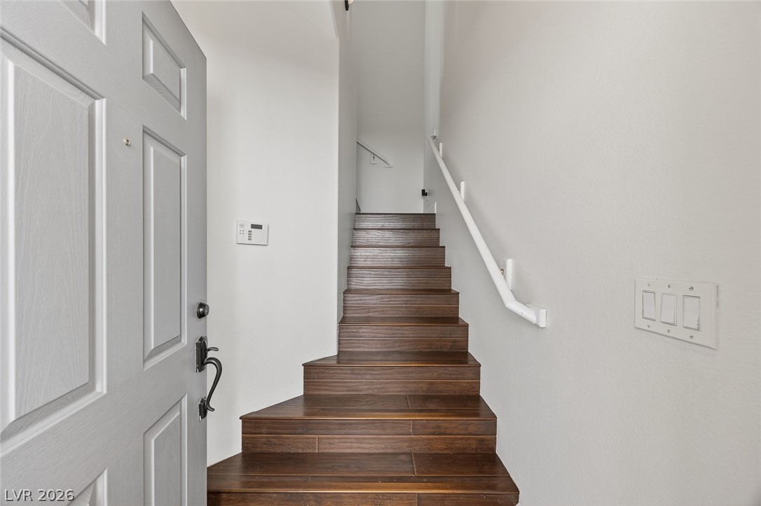 1138 Red Margin Court 101