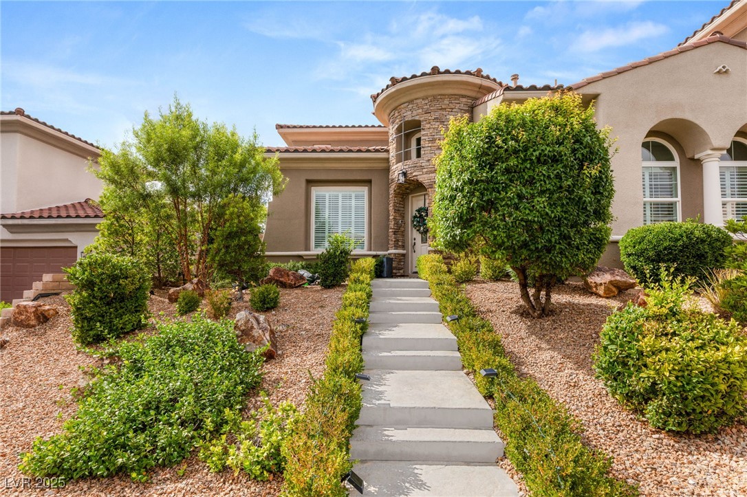 Properties 2 631 Coriander Canyon Court