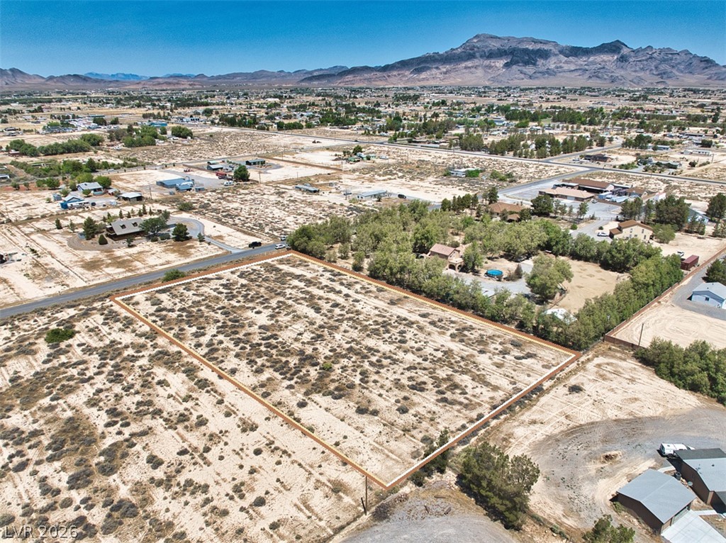 1831 Pinto Lane
