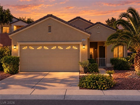 Homes For Sale - 533 Cypress Gardens Place<br/> Henderson, NV 89012