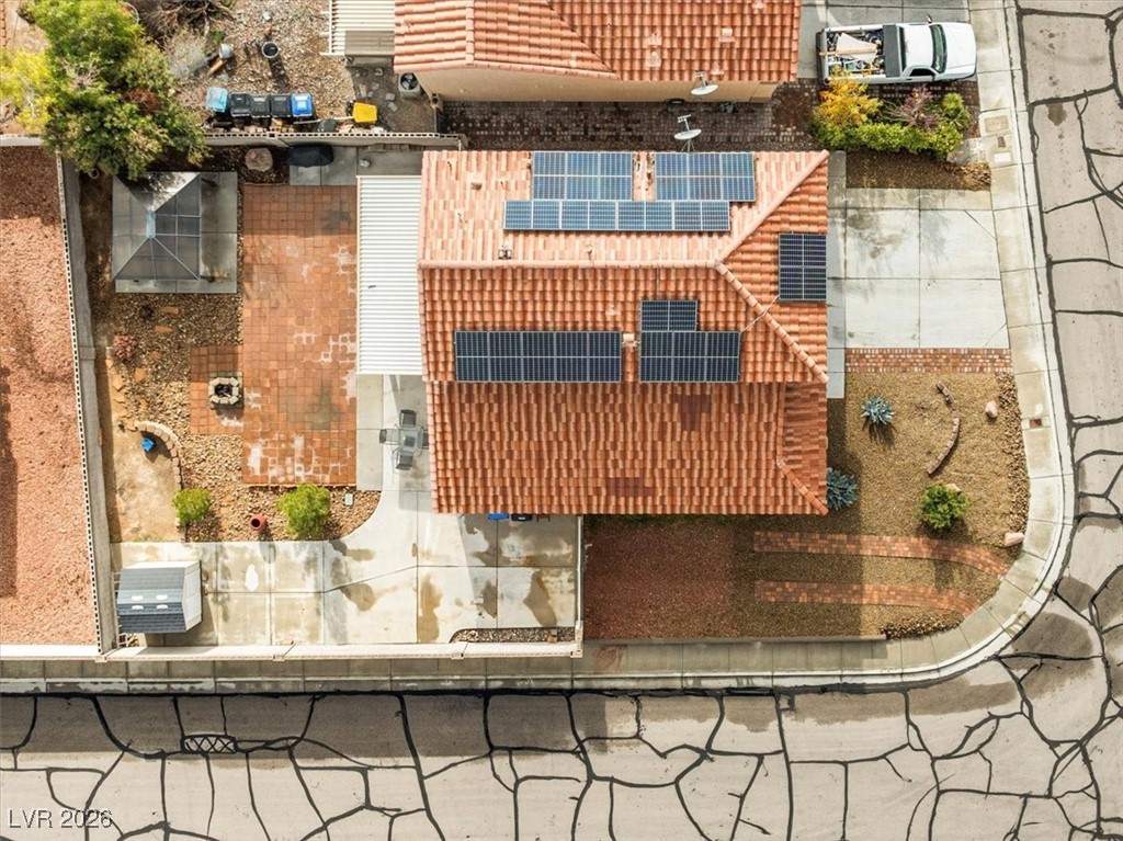 5430 Cloudy Glen Street