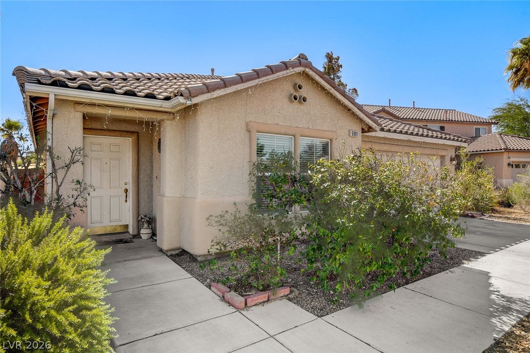 5901 Running Wind Court