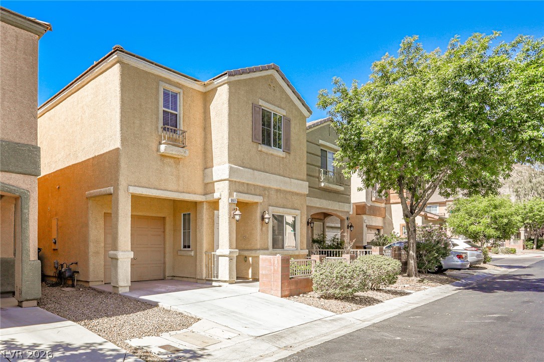 9911 Concho River Avenue