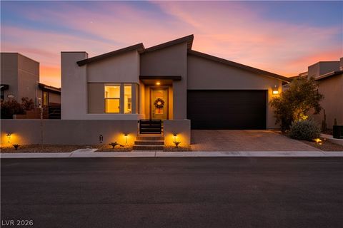 9689 Starlight Ridge Avenue Las Vegas NV 89148