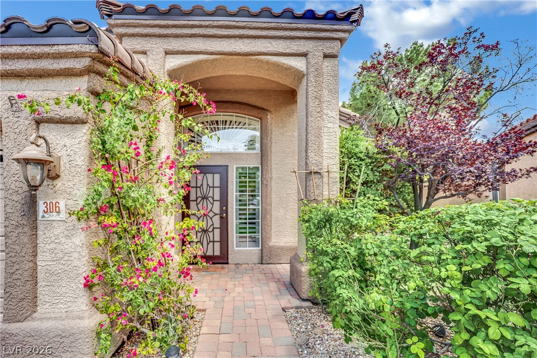 306 Treehouse Court