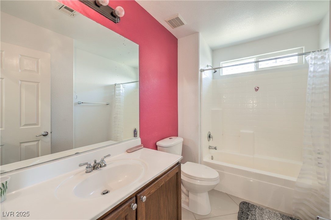 Las Vegas, Nevada 89148, United States, 3 Bedrooms Bedrooms, ,3 BathroomsBathrooms,Residential,Active,158498