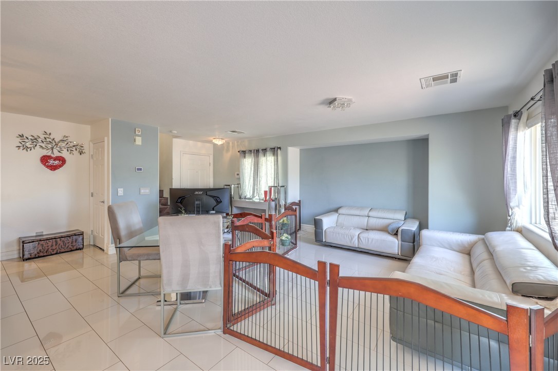 Las Vegas, Nevada 89148, United States, 3 Bedrooms Bedrooms, ,3 BathroomsBathrooms,Residential,Active,158498