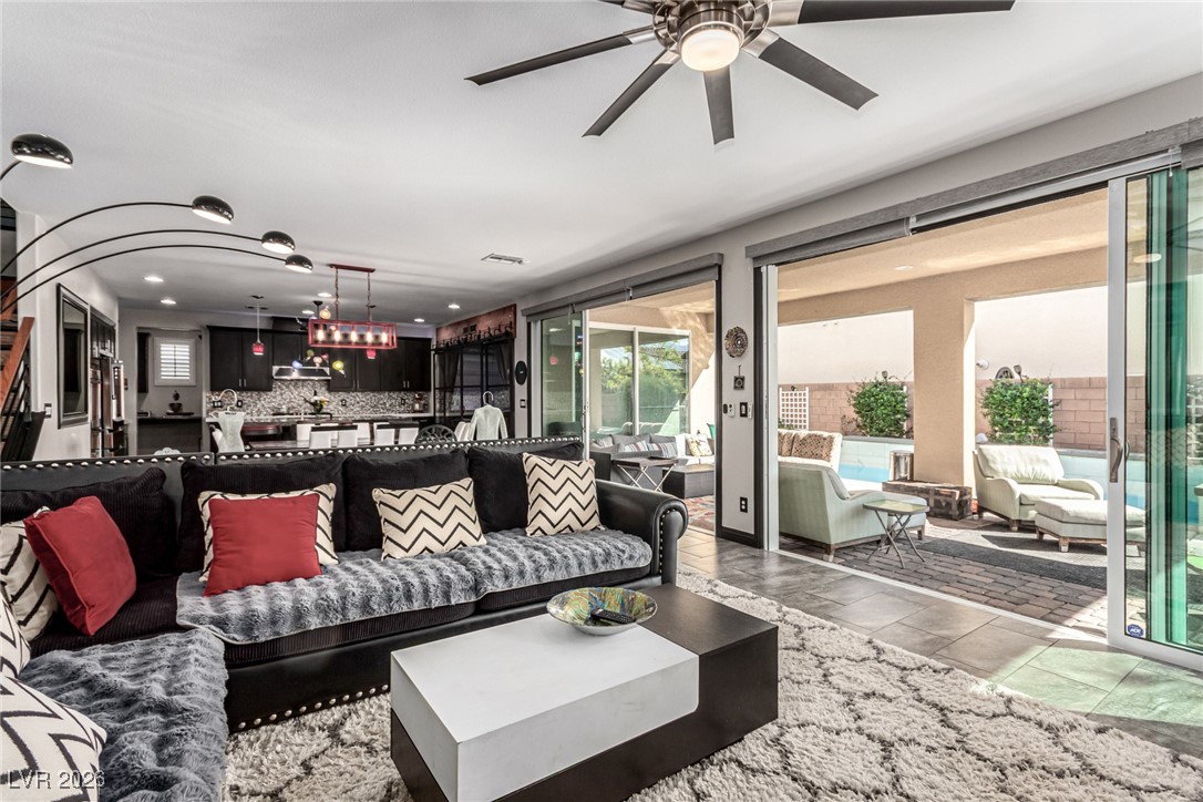 10729 Beecher Park Avenue