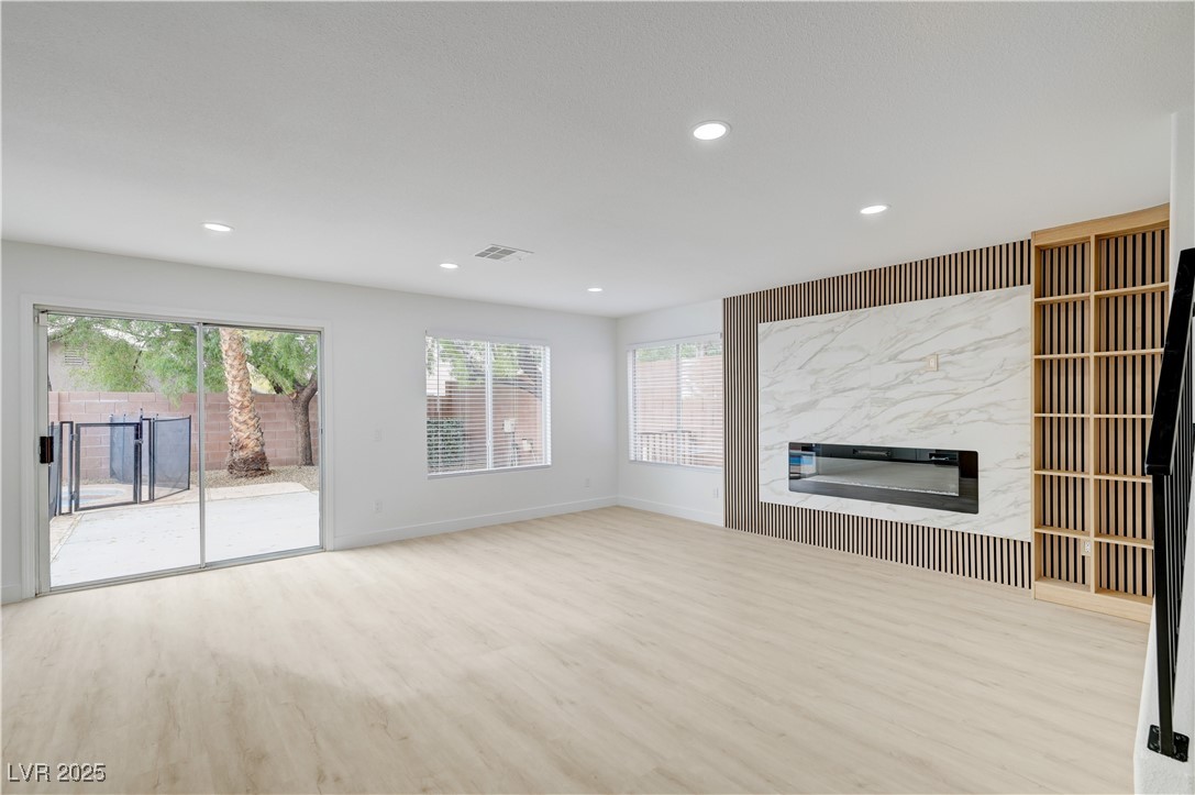 1701 April Shower Place