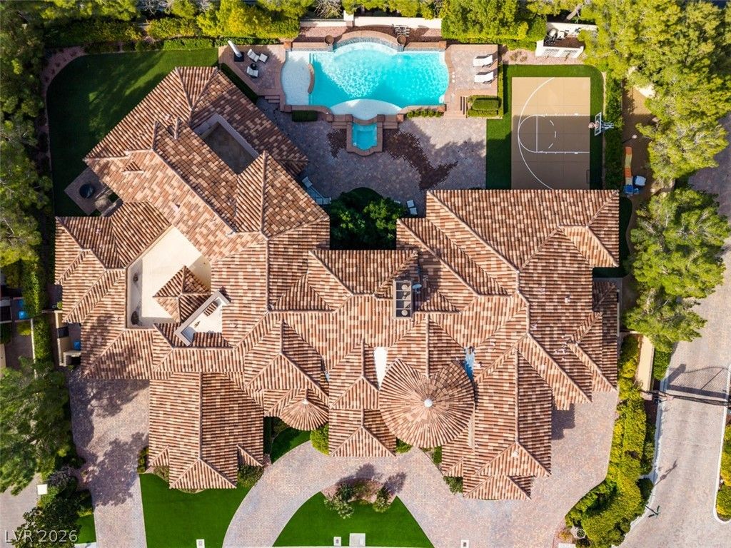 Photo of 11 Quintessa Circle, Las Vegas, NV 89141 (MLS # 2748820)