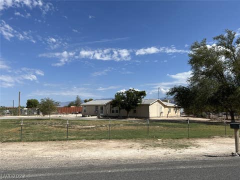 Featured picture for the property 2428230