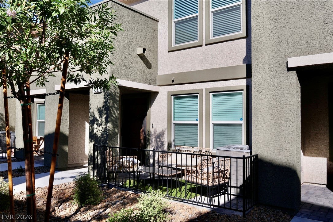 7387 Lara Brook Street