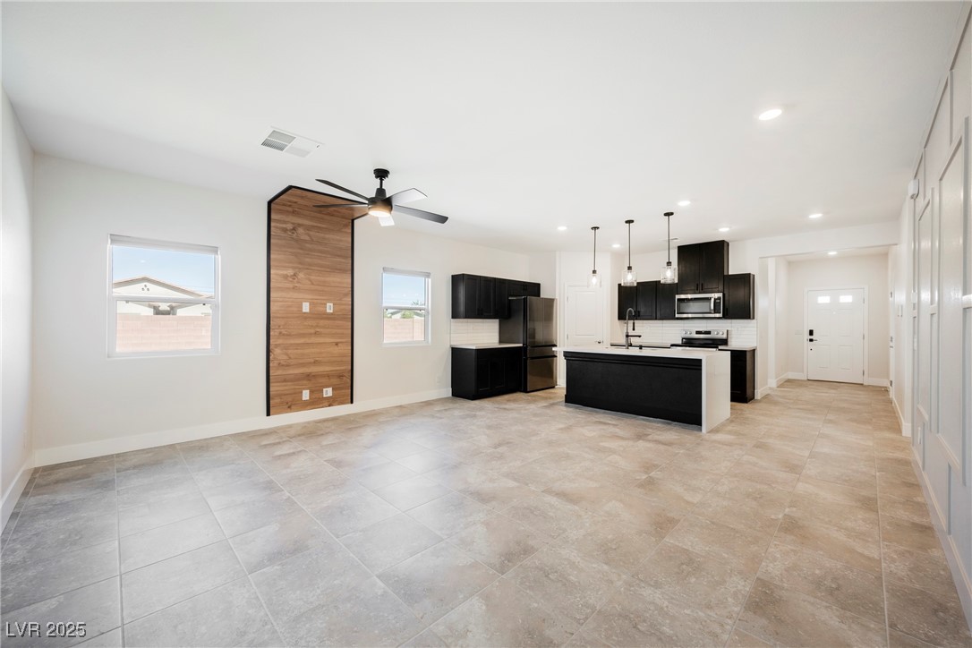 37 Late Harvest Avenue